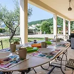 בית נופש Gorgeous In Loc Avenale, Cingoli *