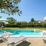 Gorgeous In Loc Avenale, Cingoli
