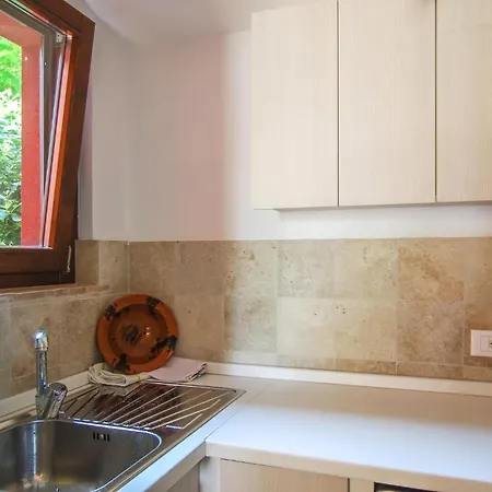 Awesome In Loc, Avenale, Cingoli With Wifi * Avenale
