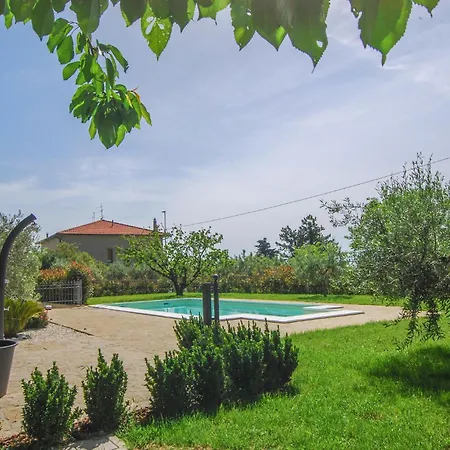 Awesome In Loc, Avenale, Cingoli With Wifi Ferienhaus