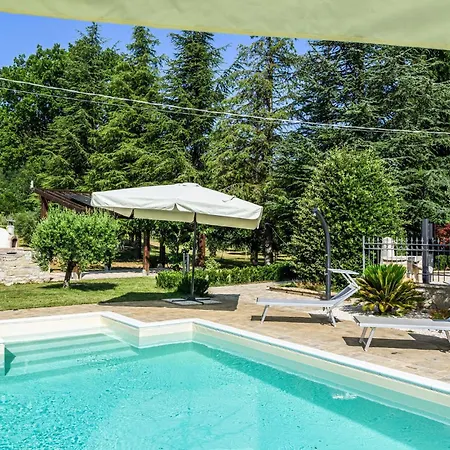 Gorgeous In Loc Avenale, Cingoli Ferienhaus