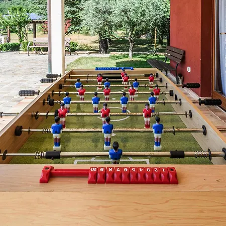 Ferienhaus Gorgeous In Loc Avenale, Cingoli Avenale