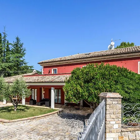 Awesome In Loc, Avenale, Cingoli With Wifi Ferienhaus *